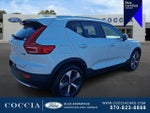 2023 XC40 Thumbnail 4