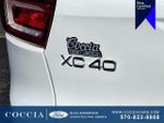 2023 XC40 Thumbnail 32