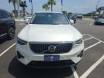 2023 XC40 Thumbnail 2