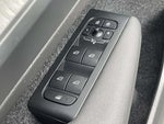 2023 XC40 Thumbnail 6