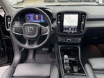 2023 XC40 Thumbnail 4
