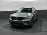 2023 XC40 Thumbnail 4