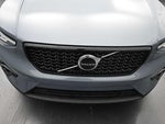 2023 XC40 Thumbnail 13