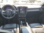 2023 XC40 Thumbnail 12