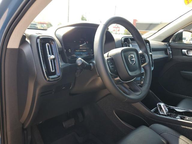 2023 Volvo XC40 - $31,314