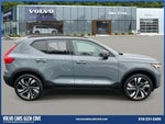 2023 XC40 Thumbnail 2