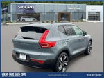 2023 XC40 Thumbnail 4