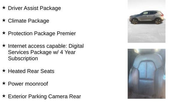 2023 Volvo XC40 B5 Plus Dark Theme
