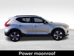2023 XC40 Thumbnail 10