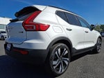 2023 XC40 Thumbnail 6