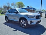2023 XC40 Thumbnail 3