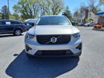 2023 XC40 Thumbnail 2