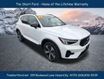 2023 XC40 Thumbnail 3