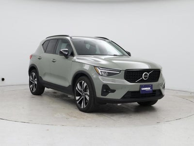 2023 Volvo XC40 AWD B5 Plus Dark Theme 4DR SUV