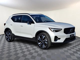 2023 Volvo XC40 with Crystal White Metallic Exterior