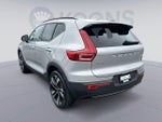 2023 XC40 Thumbnail 6
