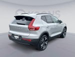 2023 XC40 Thumbnail 8