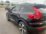 2023 XC40 Thumbnail 4