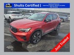 2023 XC40 Thumbnail 1