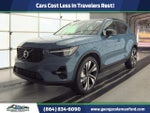 2023 XC40 Thumbnail 1