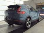 2023 XC40 Thumbnail 2