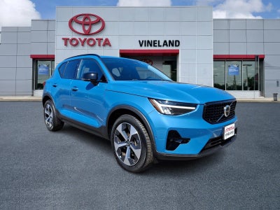 Photo of a 2023 Volvo XC40 AWD B5 Plus Dark Theme 4DR SUV for sale