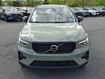 2023 XC40 Thumbnail 1