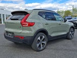 2023 XC40 Thumbnail 5