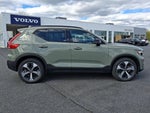 2023 XC40 Thumbnail 6