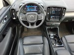 2023 XC40 Thumbnail 10