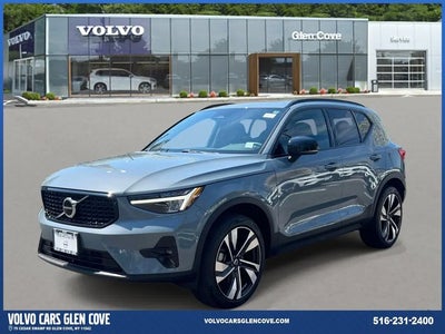 Photo of a 2023 Volvo XC40 AWD B5 Plus Dark Theme 4DR SUV for sale