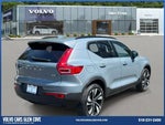 2023 XC40 Thumbnail 2