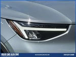 2023 XC40 Thumbnail 7