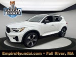 2023 XC40 Thumbnail 1