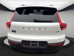 2023 XC40 Thumbnail 6