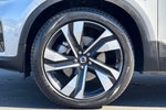2023 XC40 Thumbnail 32