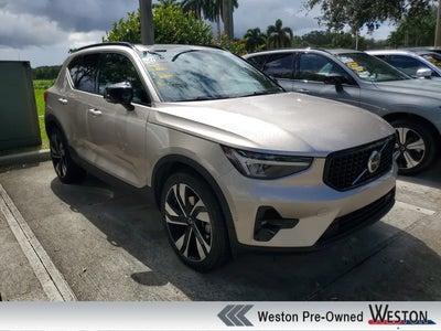 Photo of a 2023 Volvo XC40 AWD B5 Ultimate Dark Theme 4DR SUV for sale