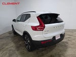 2023 XC40 Thumbnail 8