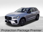 2023 XC40 Thumbnail 4