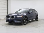 2024 V60 Cross Country Thumbnail 4