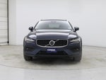 2024 V60 Cross Country Thumbnail 5