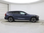 2024 V60 Cross Country Thumbnail 7
