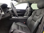 2024 V60 Cross Country Thumbnail 11