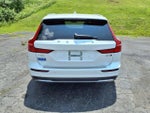 2023 V60 Cross Country Thumbnail 3
