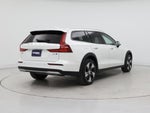 2025 V60 Cross Country Thumbnail 8