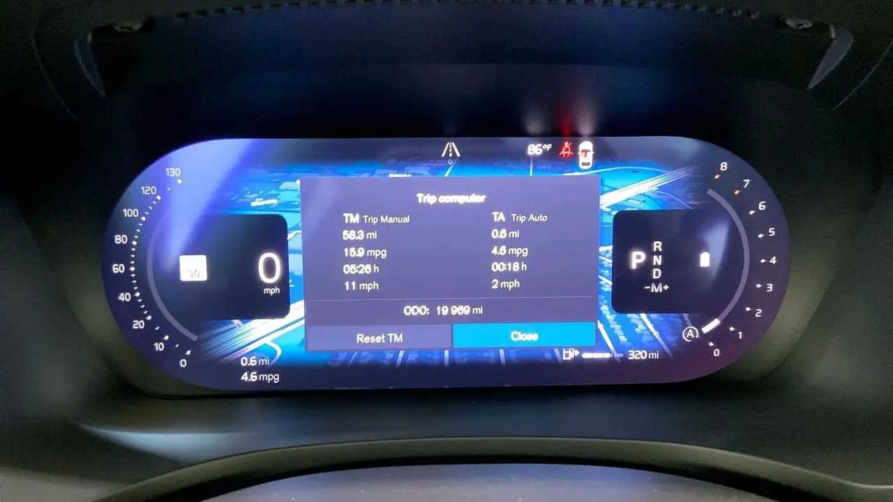 2025 Volvo V60 Cross Country B5 Plus