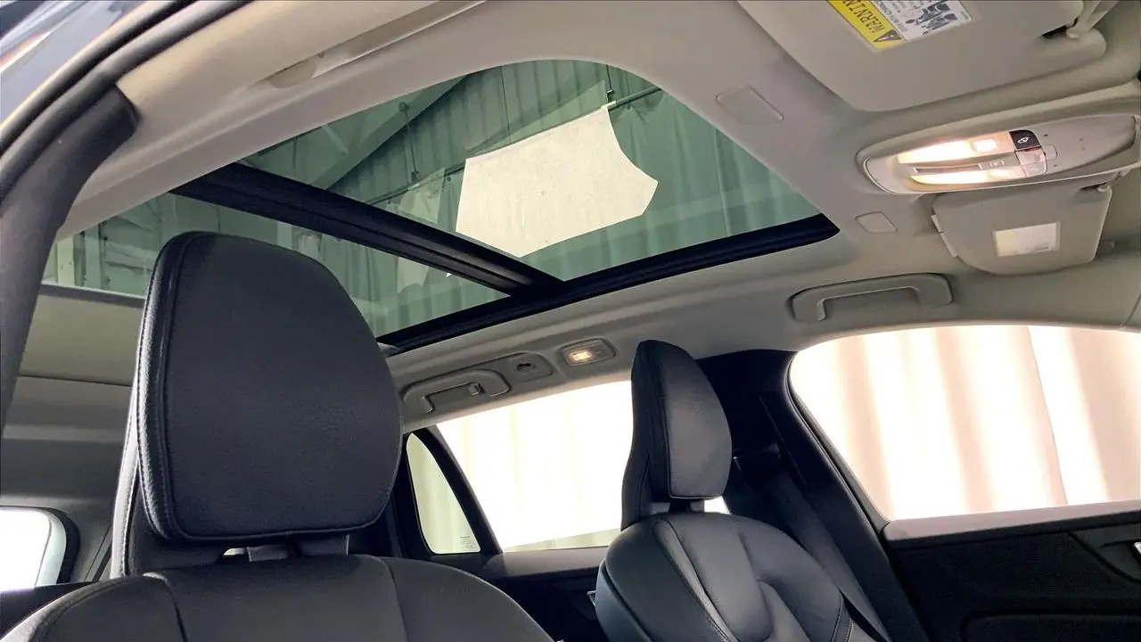 2025 Volvo V60 Cross Country B5 Plus