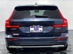 2025 V60 Cross Country Thumbnail 4