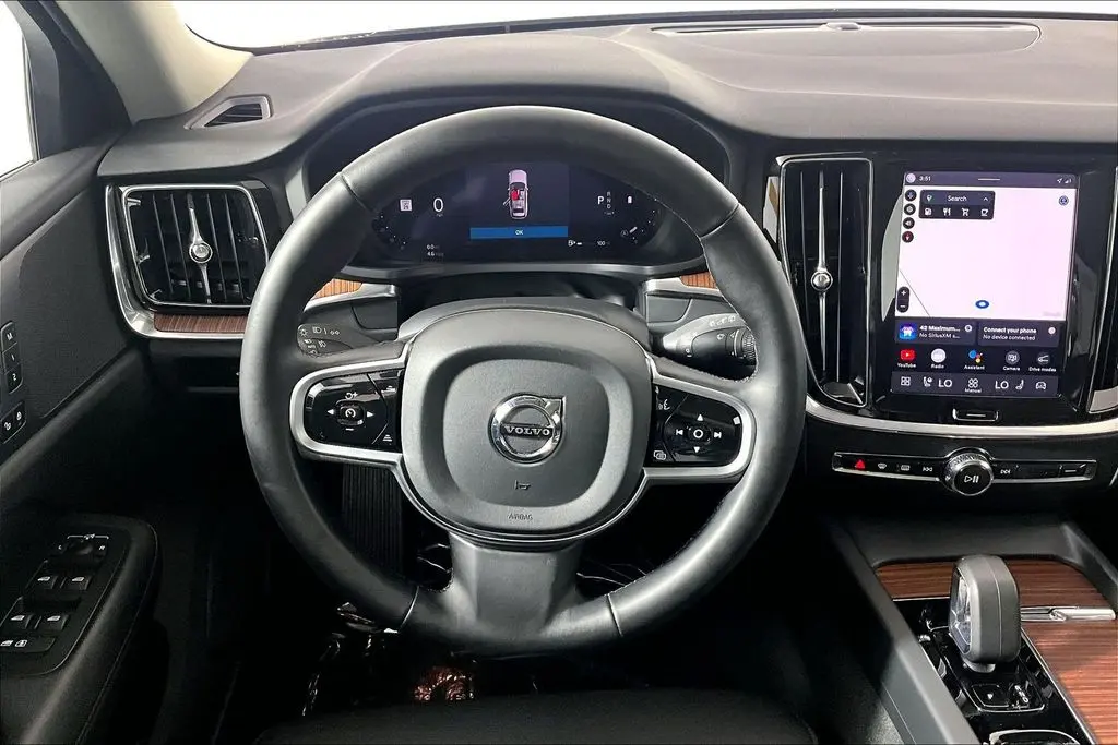 2025 Volvo V60 - $34,941
