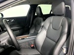 2025 V60 Cross Country Thumbnail 25